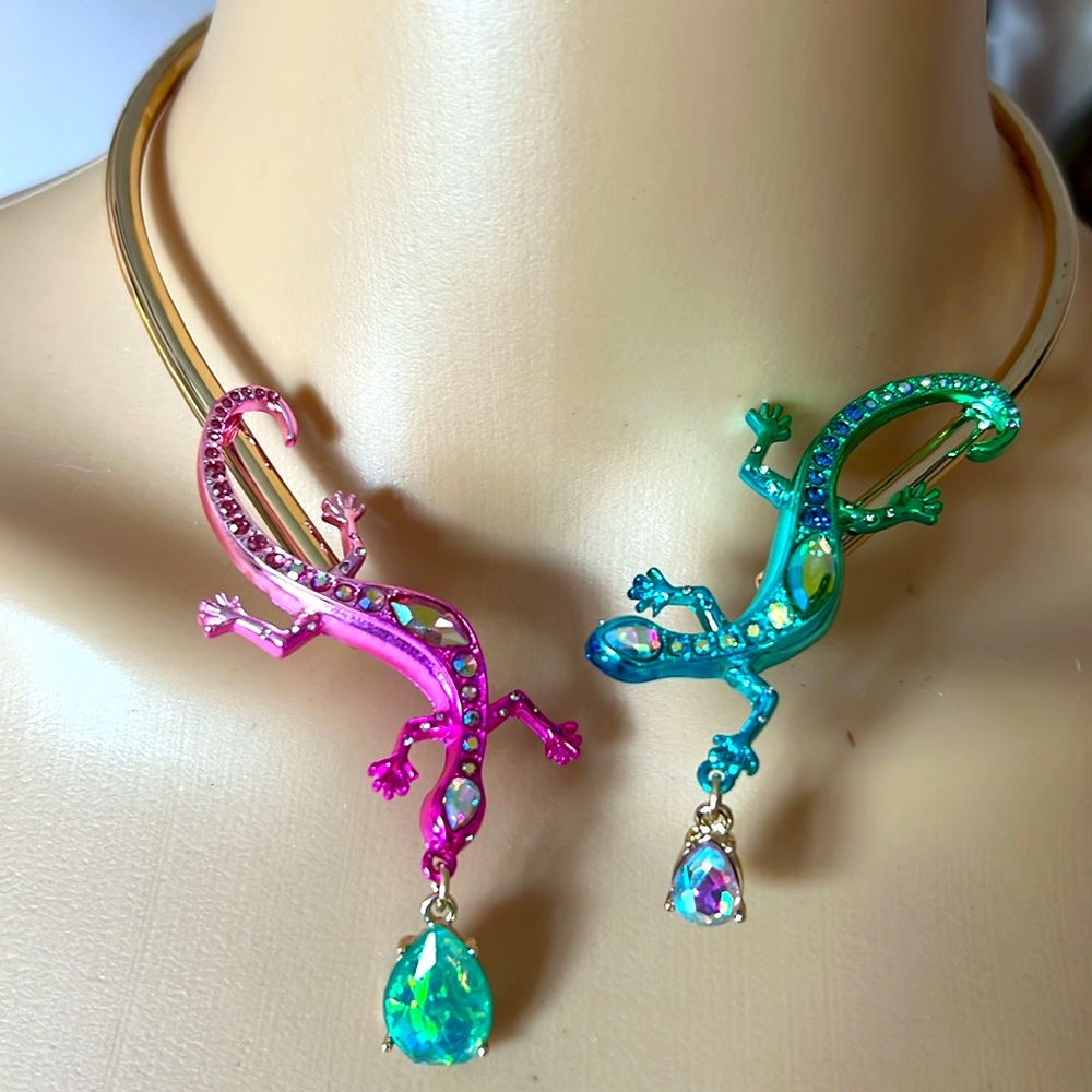 New Betsey Johnson BETSEYS PARADISE LIZARD COLLAR MULTI - Picture 8 of 9